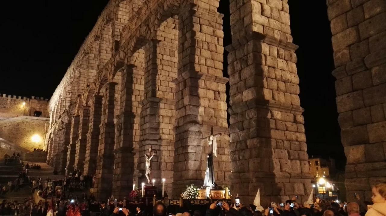 El Balconcito De San Millan Apartman Segovia Kültér fotó