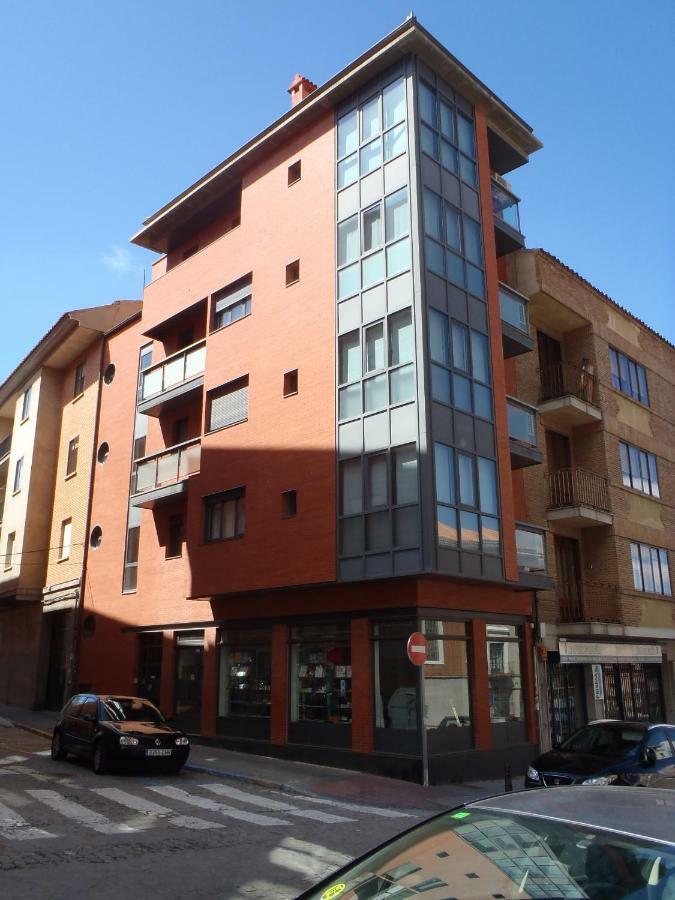 El Balconcito De San Millan Apartman Segovia Kültér fotó