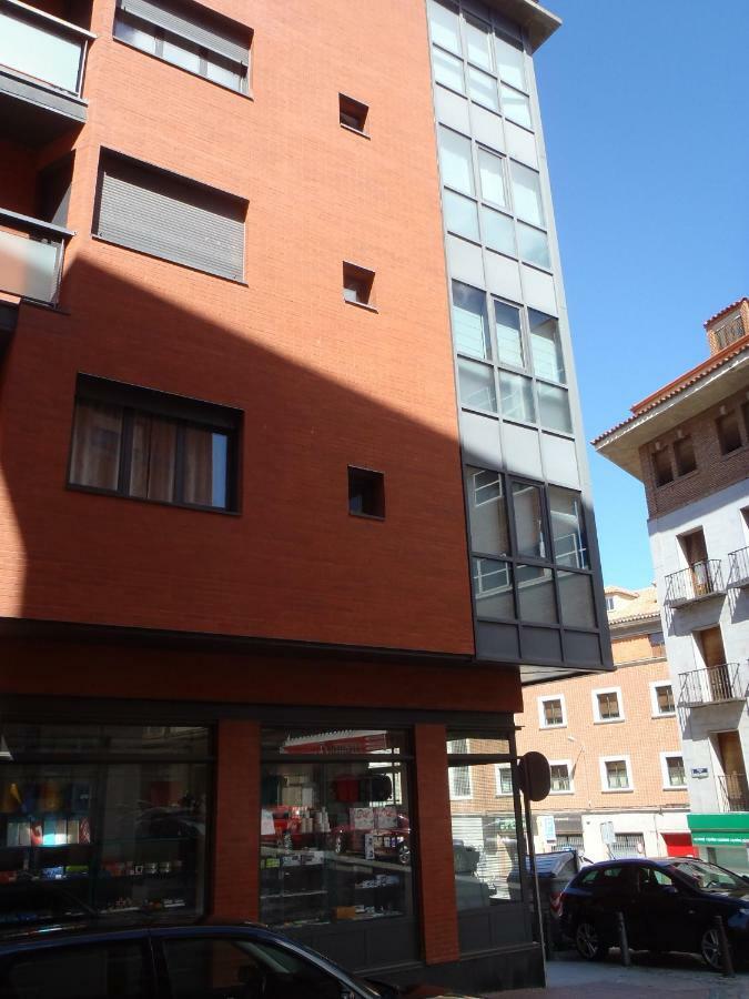 El Balconcito De San Millan Apartman Segovia Kültér fotó